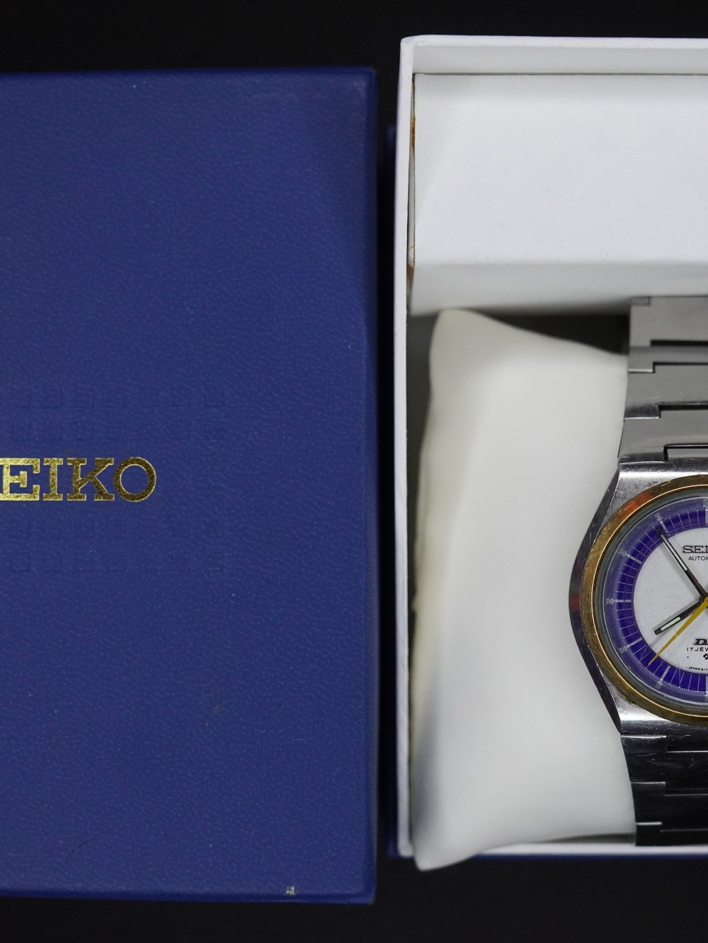 Vintage Seiko DX 6106-8629 Automatic 17 Jewels Day Date Blue Dial Men's Watch